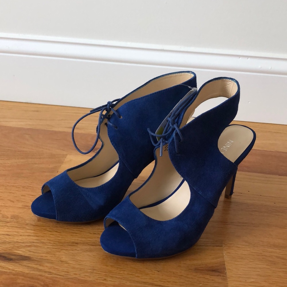 Nine West blue heels